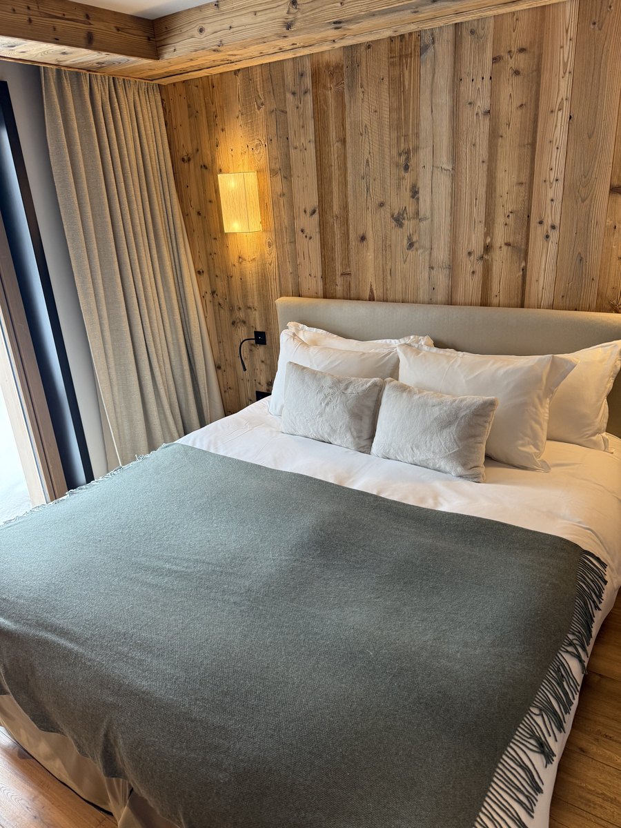 Chambre de chalet remise en état